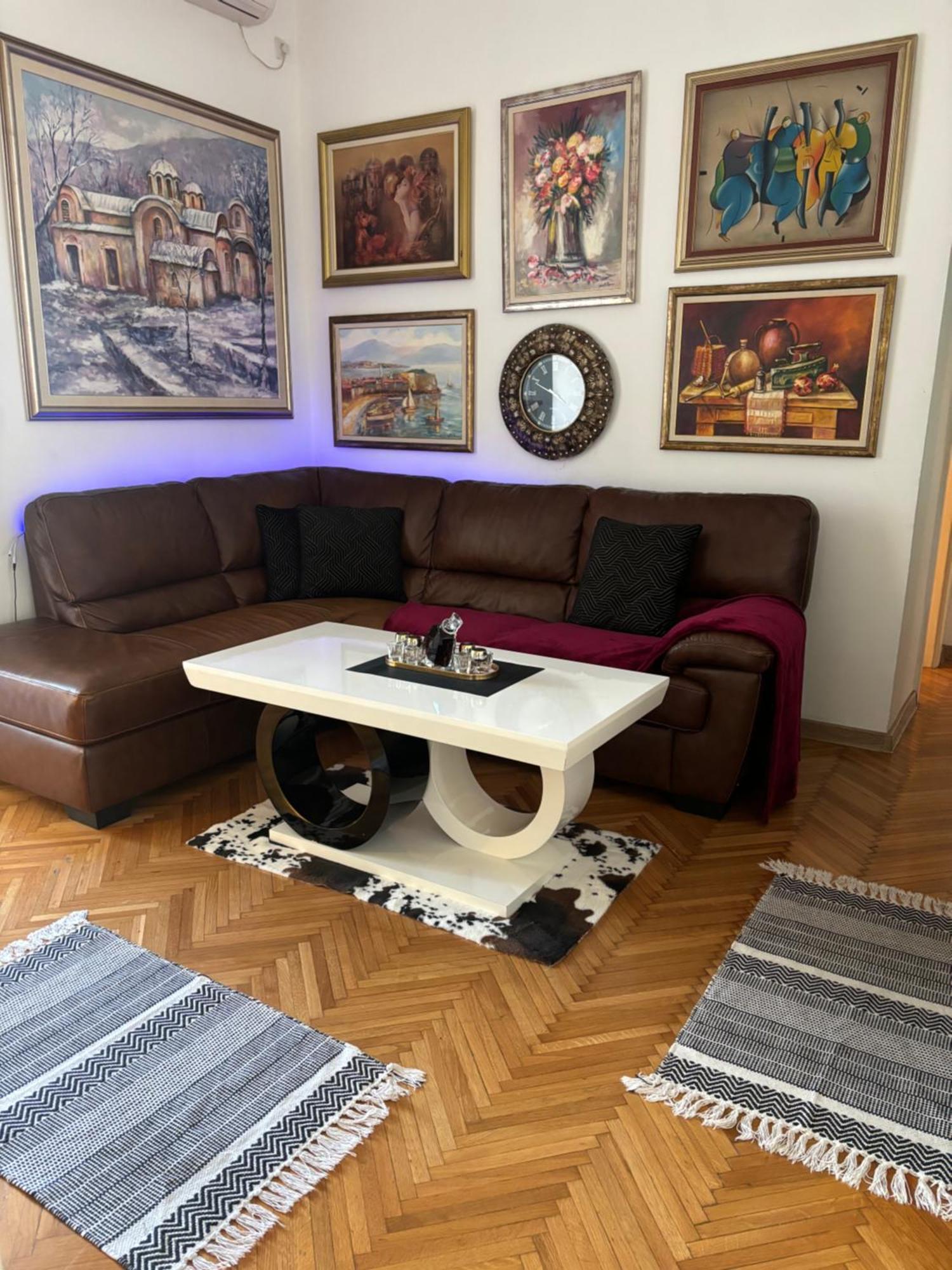 Stylish King Downtown Apartman Podgorica Kültér fotó